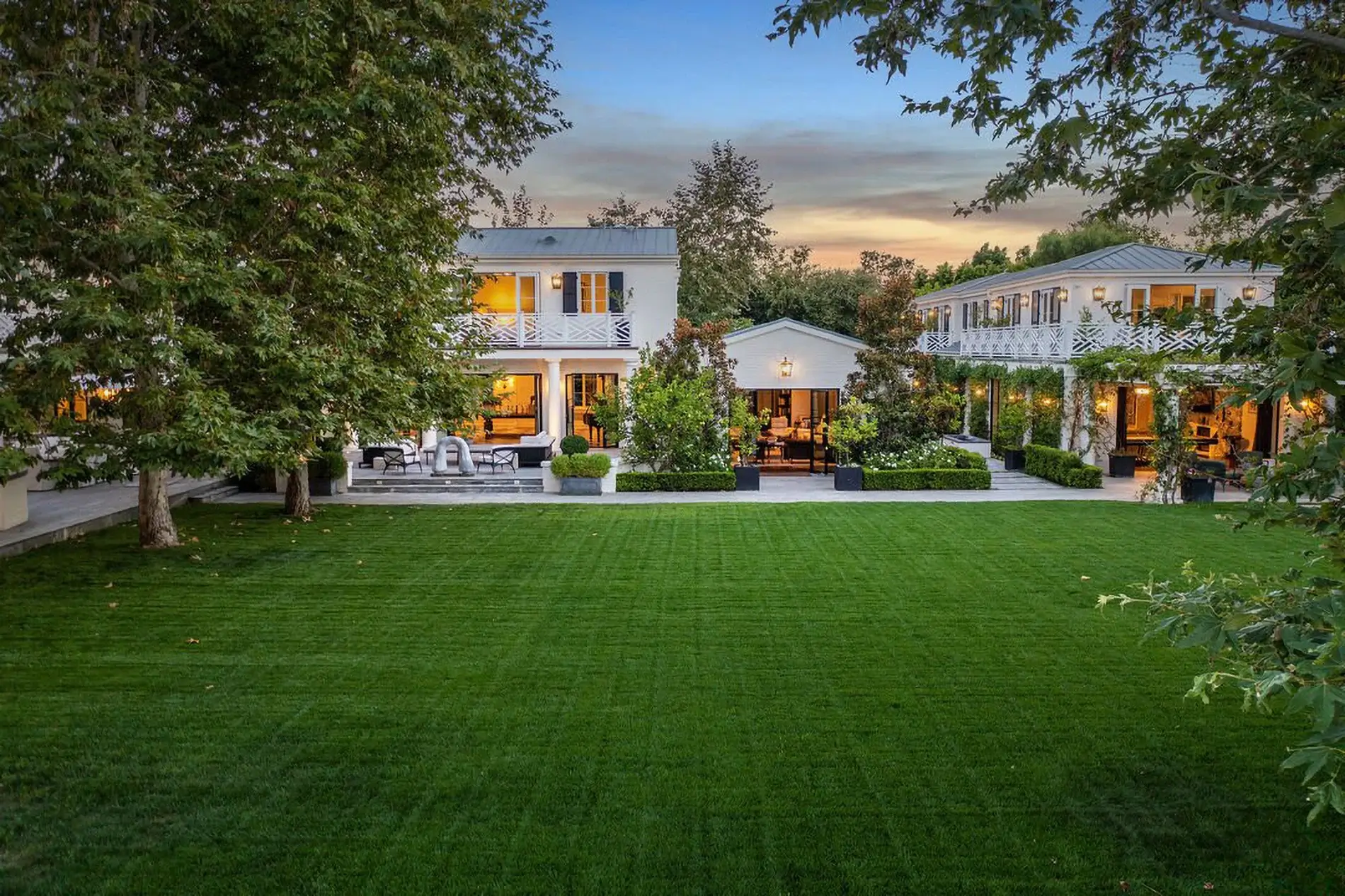 12-Bedroom Single Family Home rented by Ben Affleck and Jennifer Lopez, Beverly Hills, CA, USA, $85,000,000