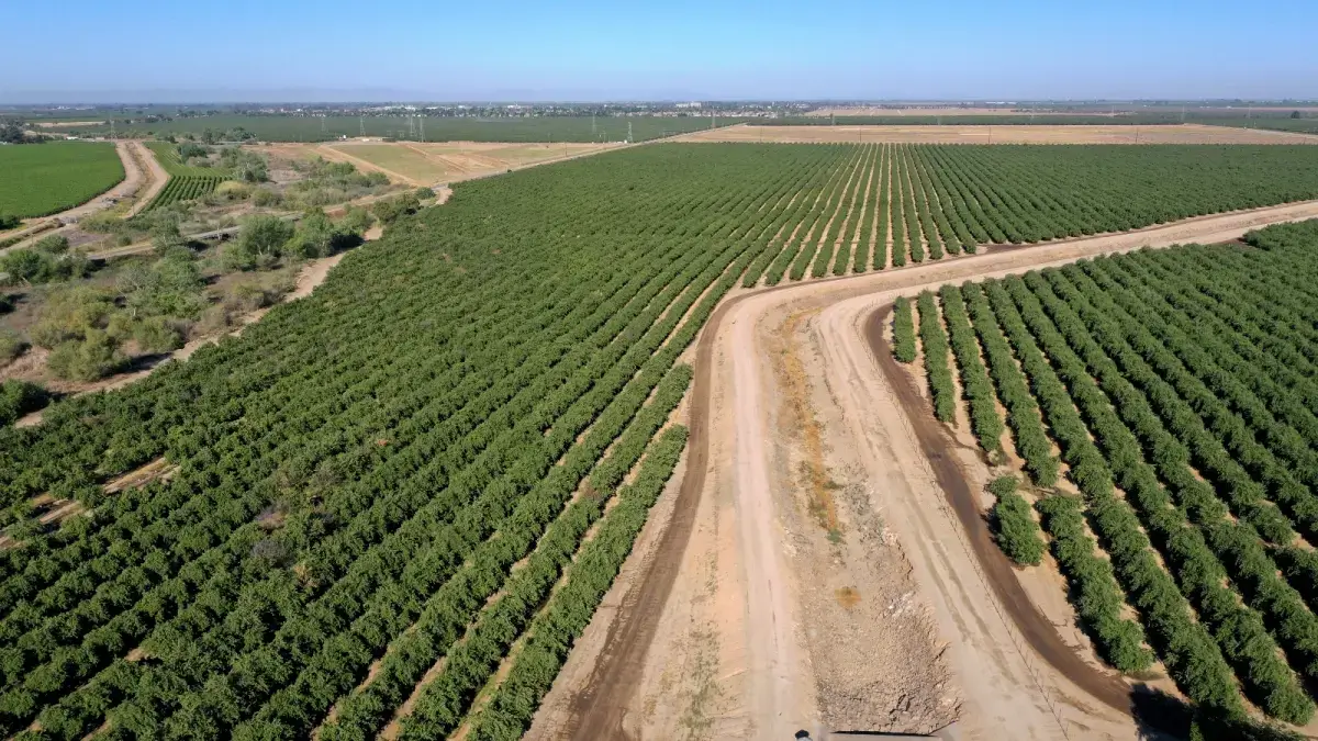In a first, California cracks down on farms guzzling groundwater<br />
